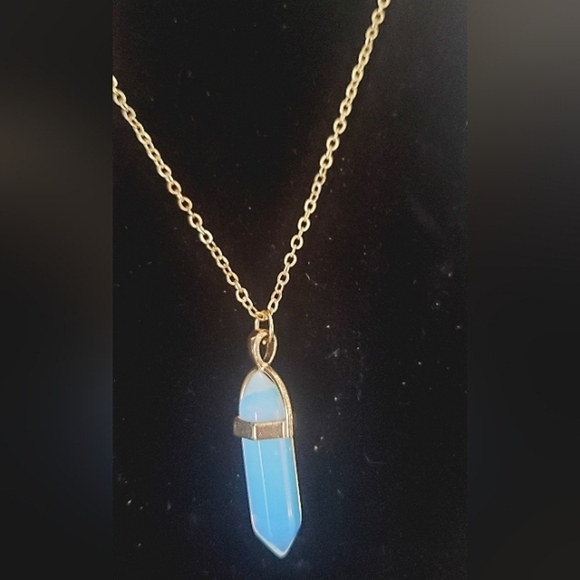 Blue Ice Crystal Hexagonal Pendant Necklace🌴 - Picture 4 of 6